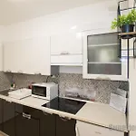 Tisza Gyoengye * סגד