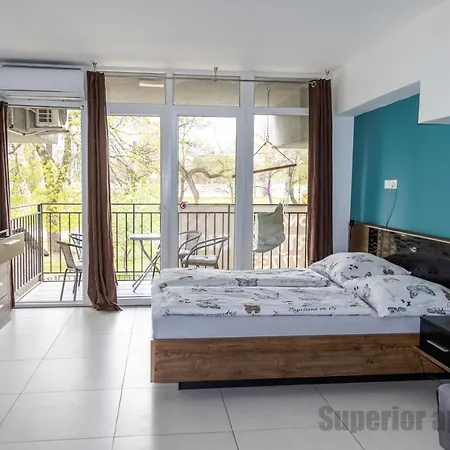 Tisza Gyoengye Apartment *