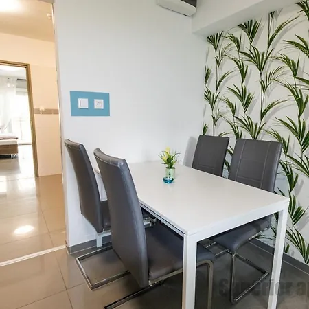 Apartment Tisza Gyoengye *