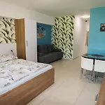 Tisza Gyoengye Apartament